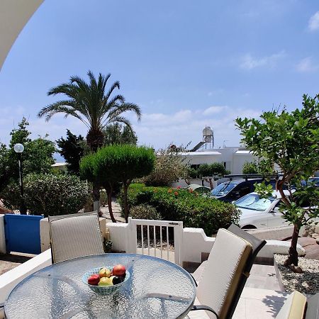 Lovely 1-Bedroom Unit @ Fabulous Location Paphos Exterior foto